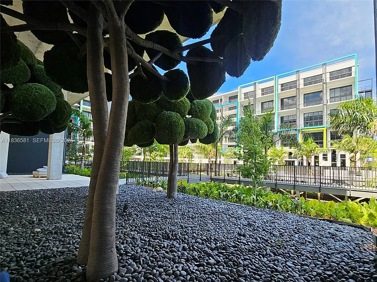4400 Sunrise Blvd #S2-A — Photo 64