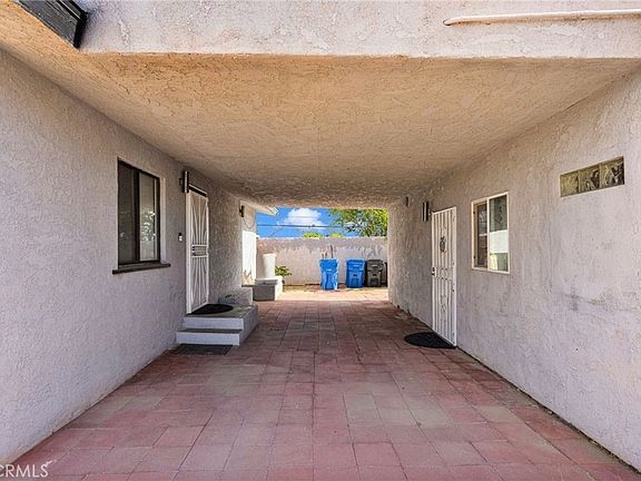 5th image of 27763 Crestview Rd