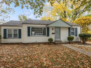 7605 Foster St, Overland Park, KS 66204
