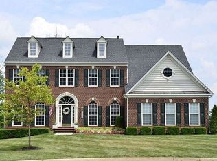 22458 Pine Top Ct, Ashburn, VA 20148