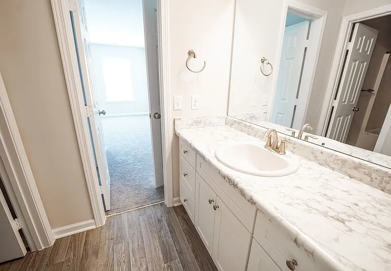 125 Chilburn Cir — Photo 31