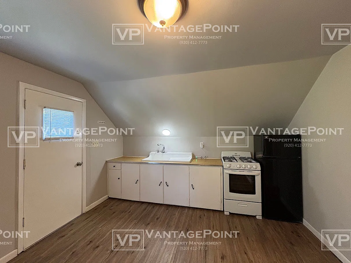 1221 Chicago Street - C — Photo 2