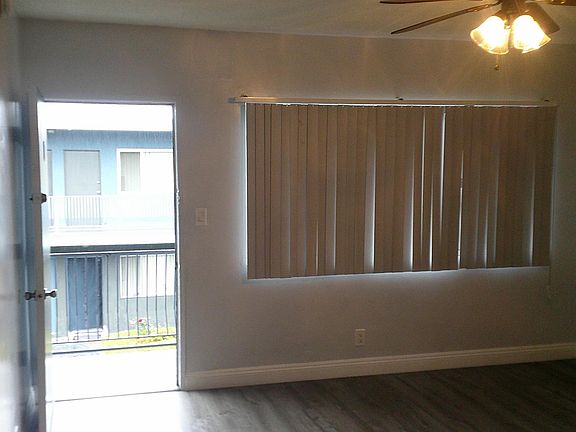 2nd image of 6720 Brynhurst Ave APT 11