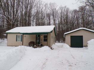 4682 E Circle Dr NE, Kalkaska, MI 49646