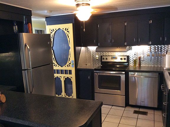 2nd image of 11490 Dogwood Ln