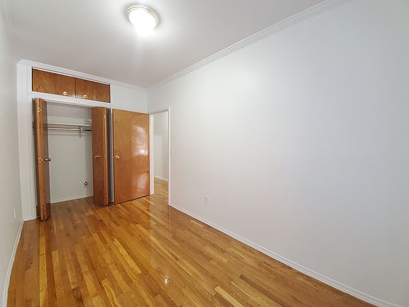 4th image of 220 W 21st St APT 2B