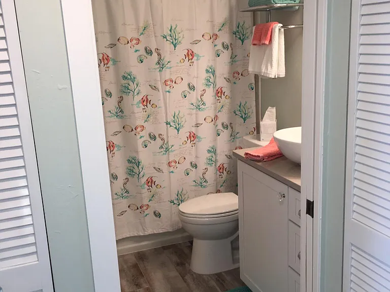 345 Mango St #304 — Photo 6