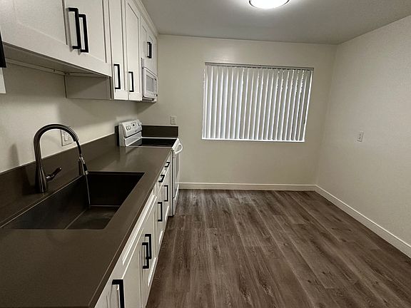 2nd image of 21910 Roscoe Blvd #116
