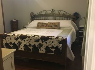 2104 Campbellsville Rd, Hodgenville, KY 42748