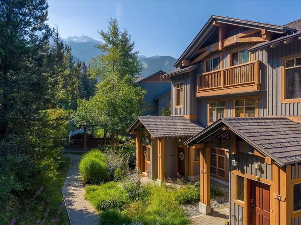 2301 Taluswood Pl #25, Whistler, BC V8E 0P8