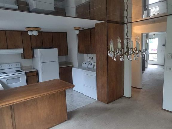 Kitchen and dining room