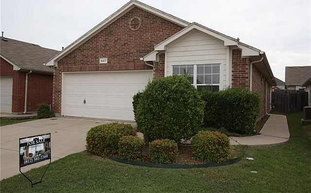 1st image of 6417 Regina Dr