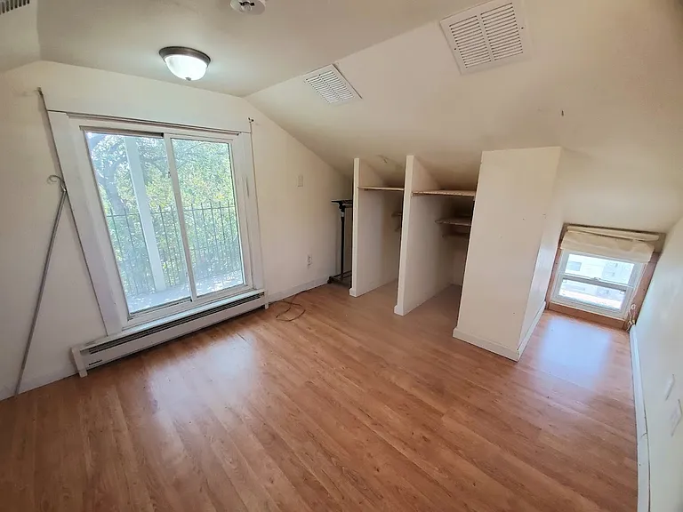1426 Adams Ave — Photo 14