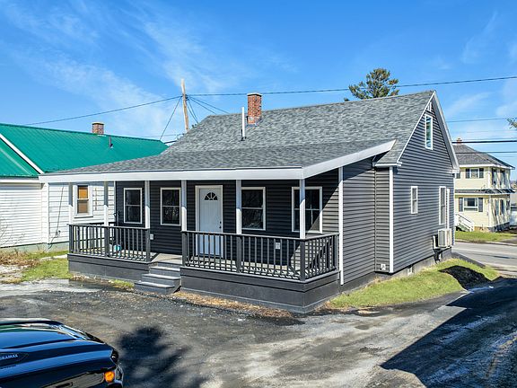 3rd image of 16 Bennett Drive