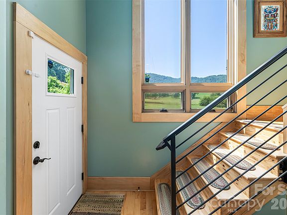 5th image of 43 Upper Herron Cove Rd