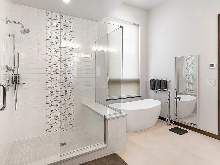 140 Monitor Dr — Photo 15