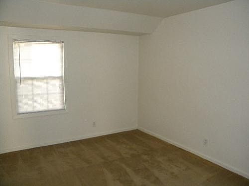 5th image of 2344 22nd Ave