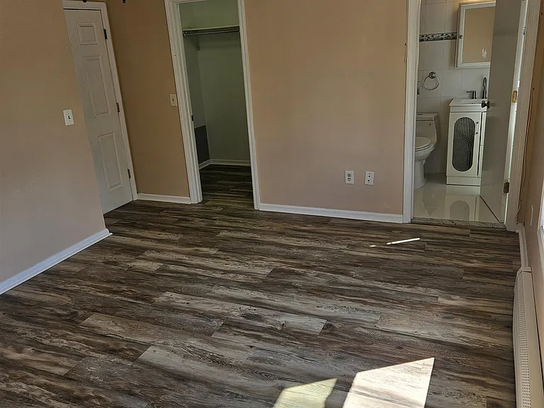 5221 Grand Ave — Photo 11