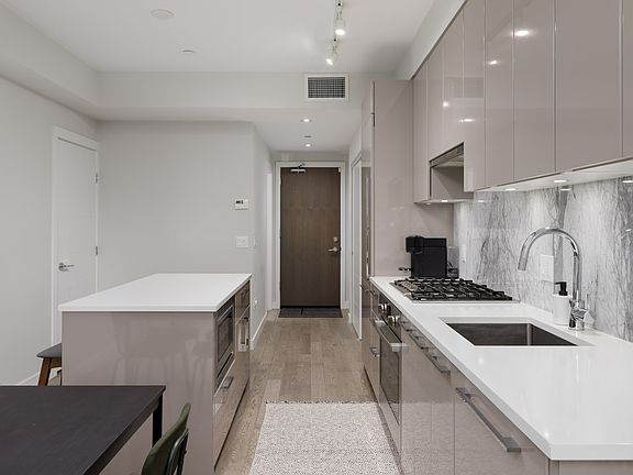5th image of 4080 Yukon St #307