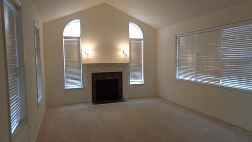 3rd image of 22120 NE Park Ln