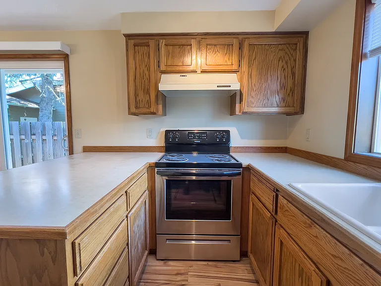 12780 SE 25th Ave — Photo 9