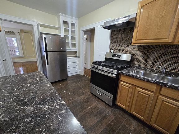 4th image of 507 Norton Pkwy #C1