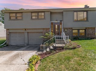 1545 Karahill Dr, Cincinnati, OH 45240