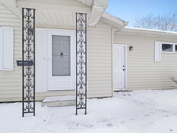 3rd image of 10207 Cricklewood Ct #3