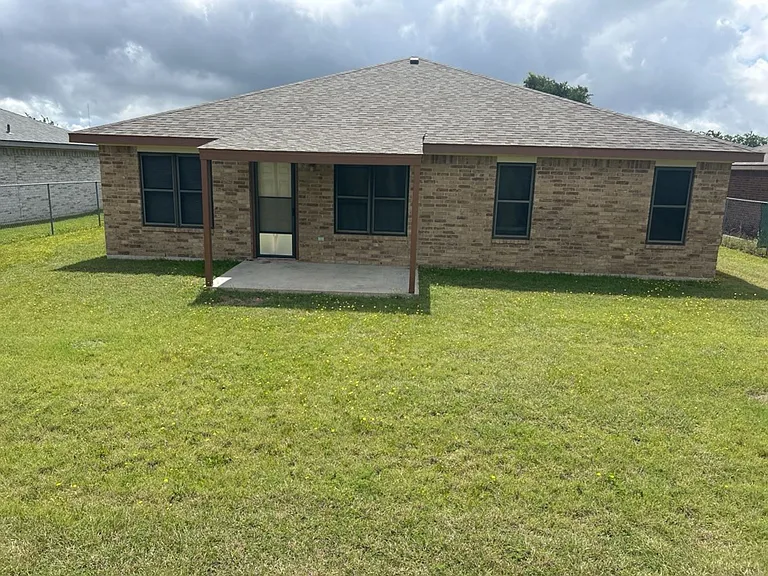 621 Deloris Dr — Photo 15