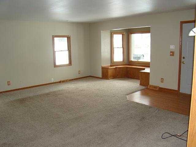 2nd image of 5422 Harschel Dr