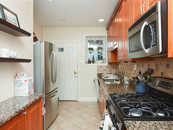 2nd image of 3630 N Bosworth Ave APT 1