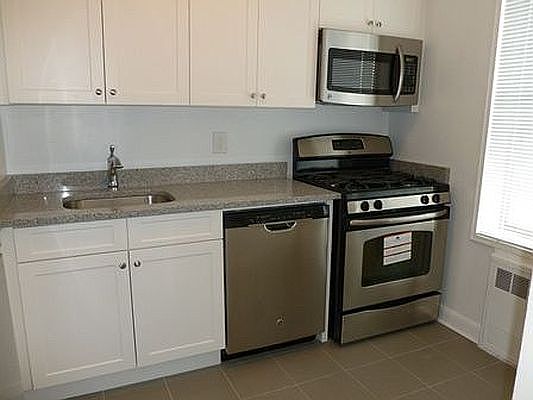 2nd image of 4850 37th St APT 3R