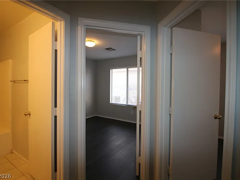 7868 Steamboat Springs Ct — Photo 20