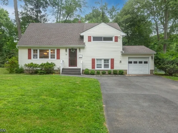 39 Willow Way, Parsippany-Troy Hills Twp., NJ 07054