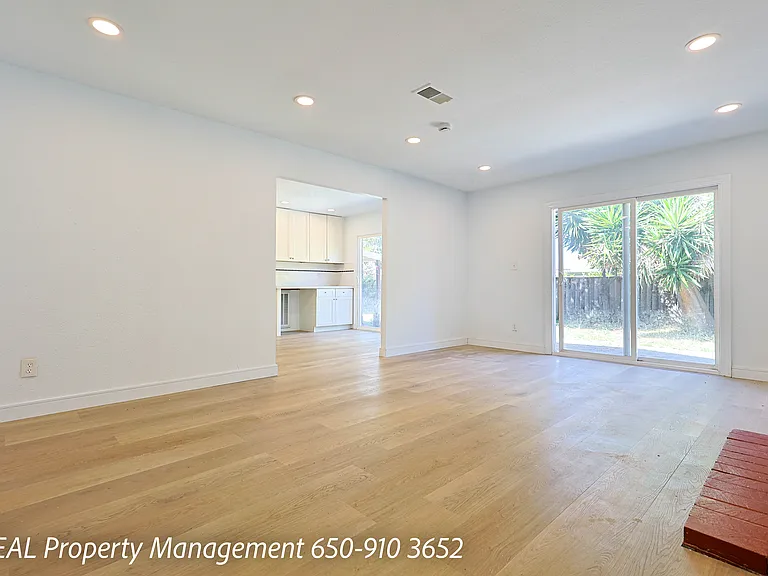 35931 Brandywine St — Photo 13