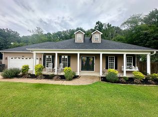 349 Cherokee Rd, Scottsboro, AL 35769