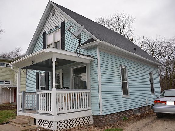 3rd image of 3015 Woodland St