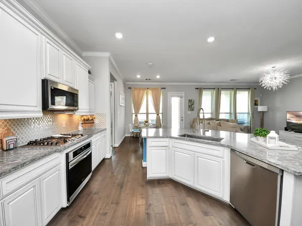 3615 Pasteur Ln, Iowa Colony, TX 77583