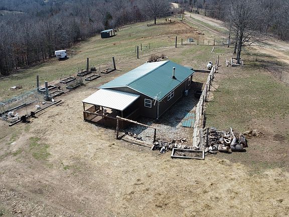 5th image of 16968 County Road 116 Private Drive #B