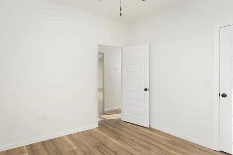 369 Rolling Brook Dr — Photo 15