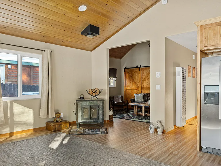 1025 E Country Club Blvd — Photo 6
