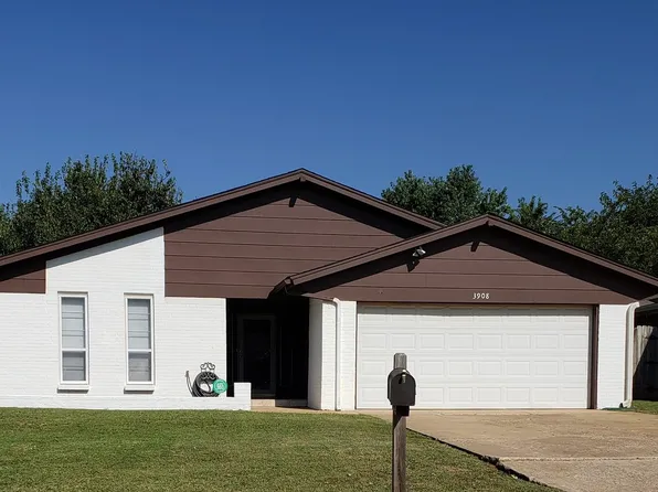 3908 Whispering Heights Dr, Edmond, OK 73013