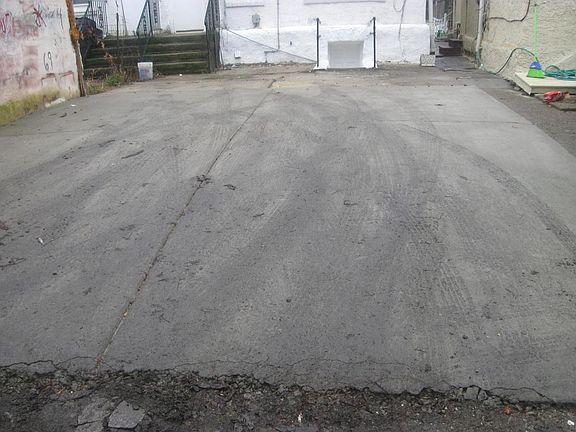 REAR PARKING