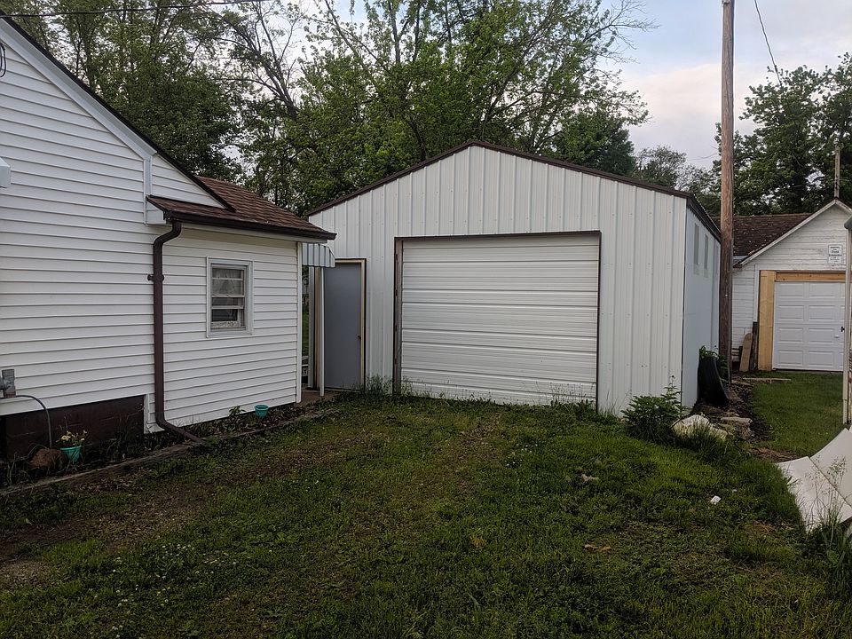 2nd image of 1243 Street #F58