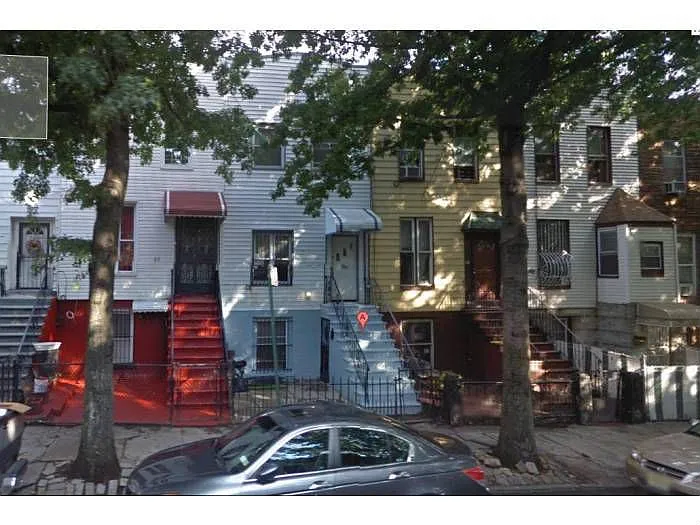 91 Cooper St photo 1