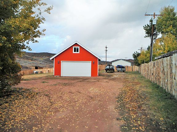 4th image of 738 Lillian Ln