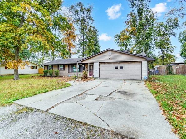 2616 Dellview Dr, Fort Wayne, IN 46816