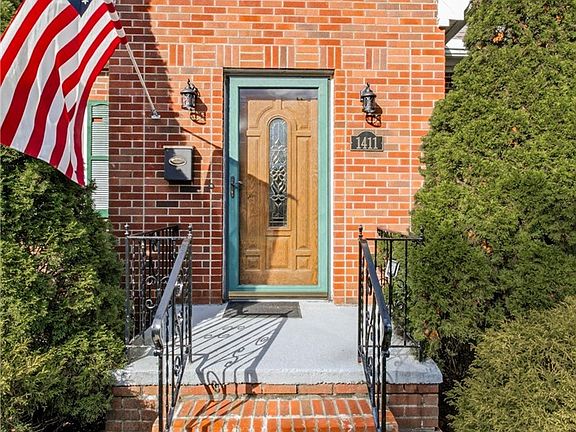 5th image of 1411 N James St