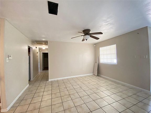 3rd image of 416 Belmont Dr
