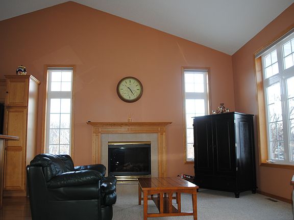 5th image of 1554 Coventry Ln